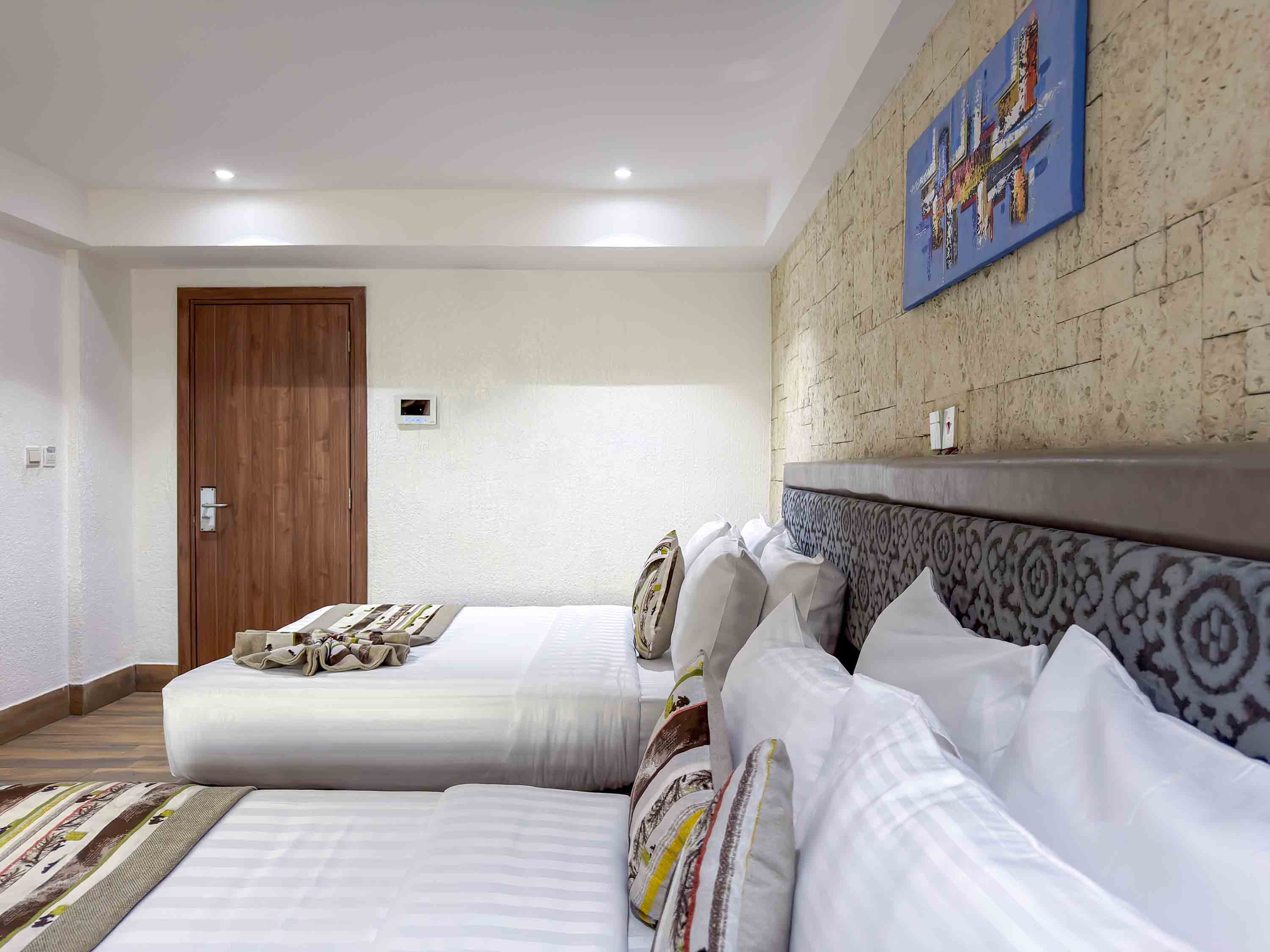 TWIN BED ROOM - Image 4